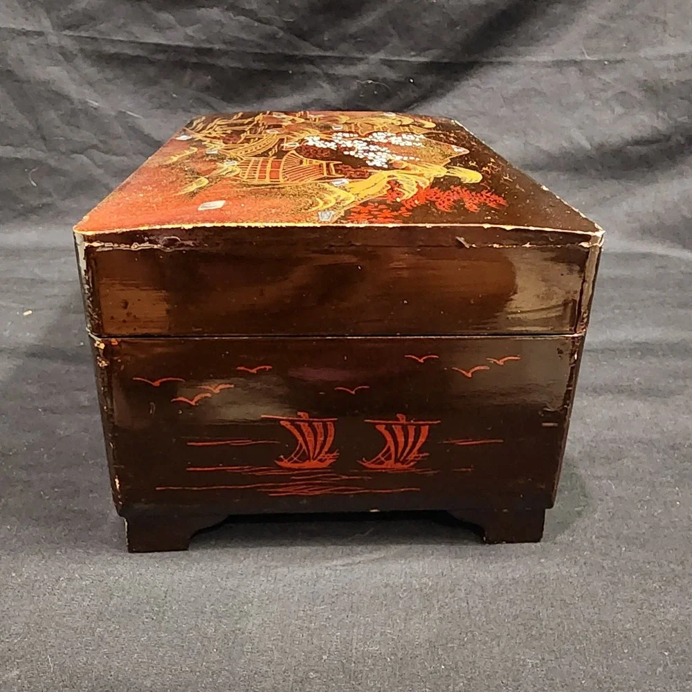 Vintage Japanese Black Lacquered Music Jewelry Box Mother Of Pearl Painted Works
